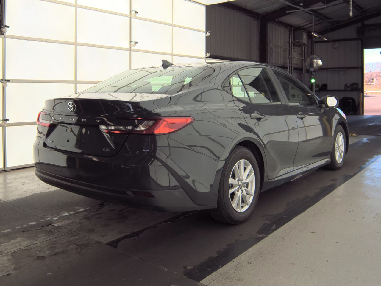 Toyota Camry LE 2025