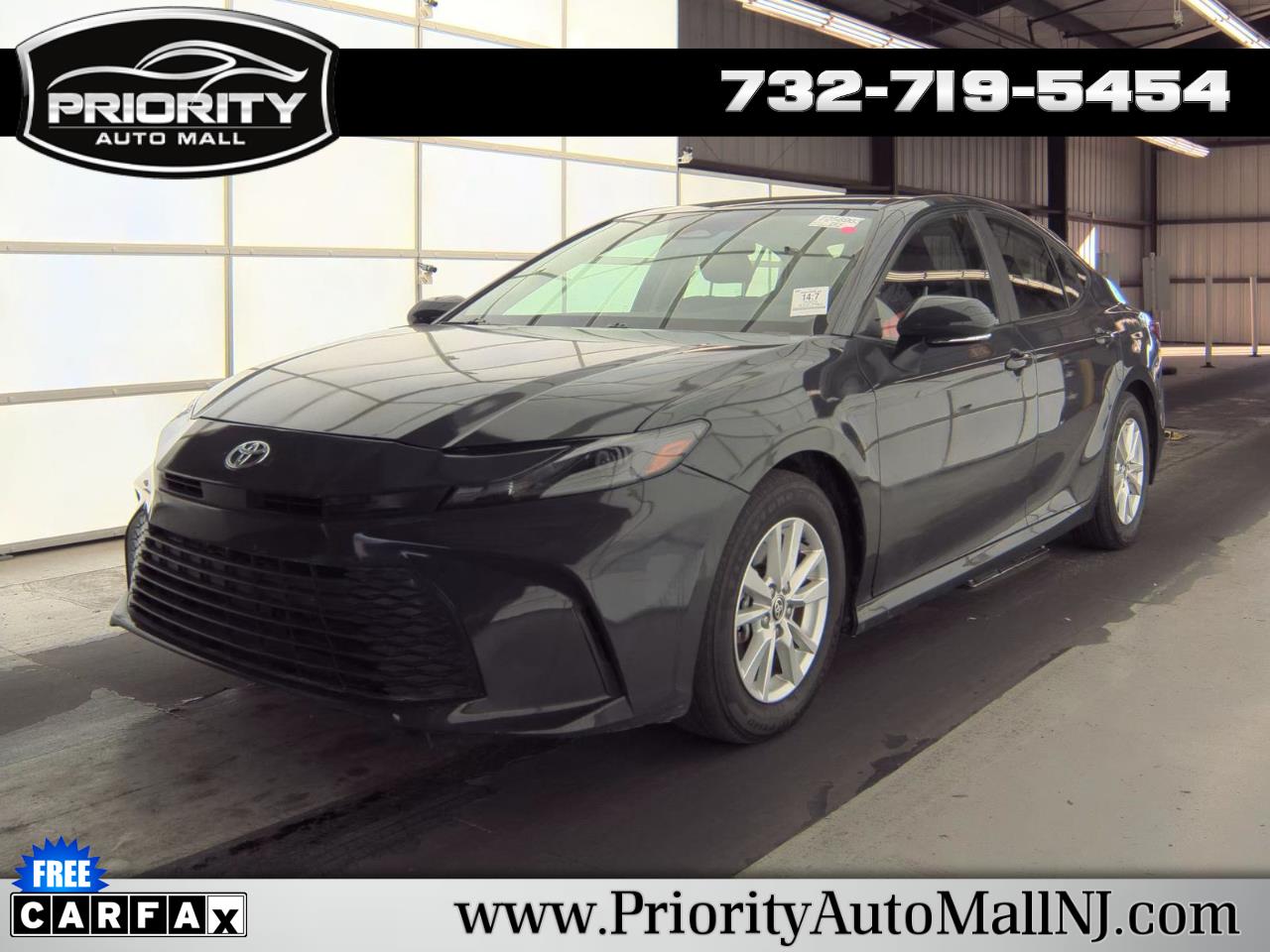 Toyota Camry LE 2025