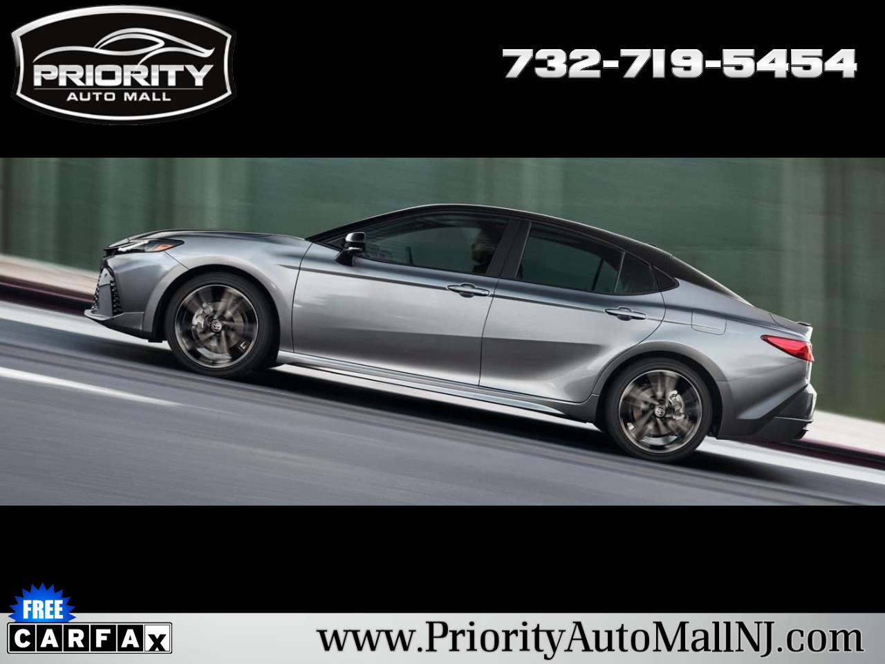 2025 Toyota Camry LE Hybrid