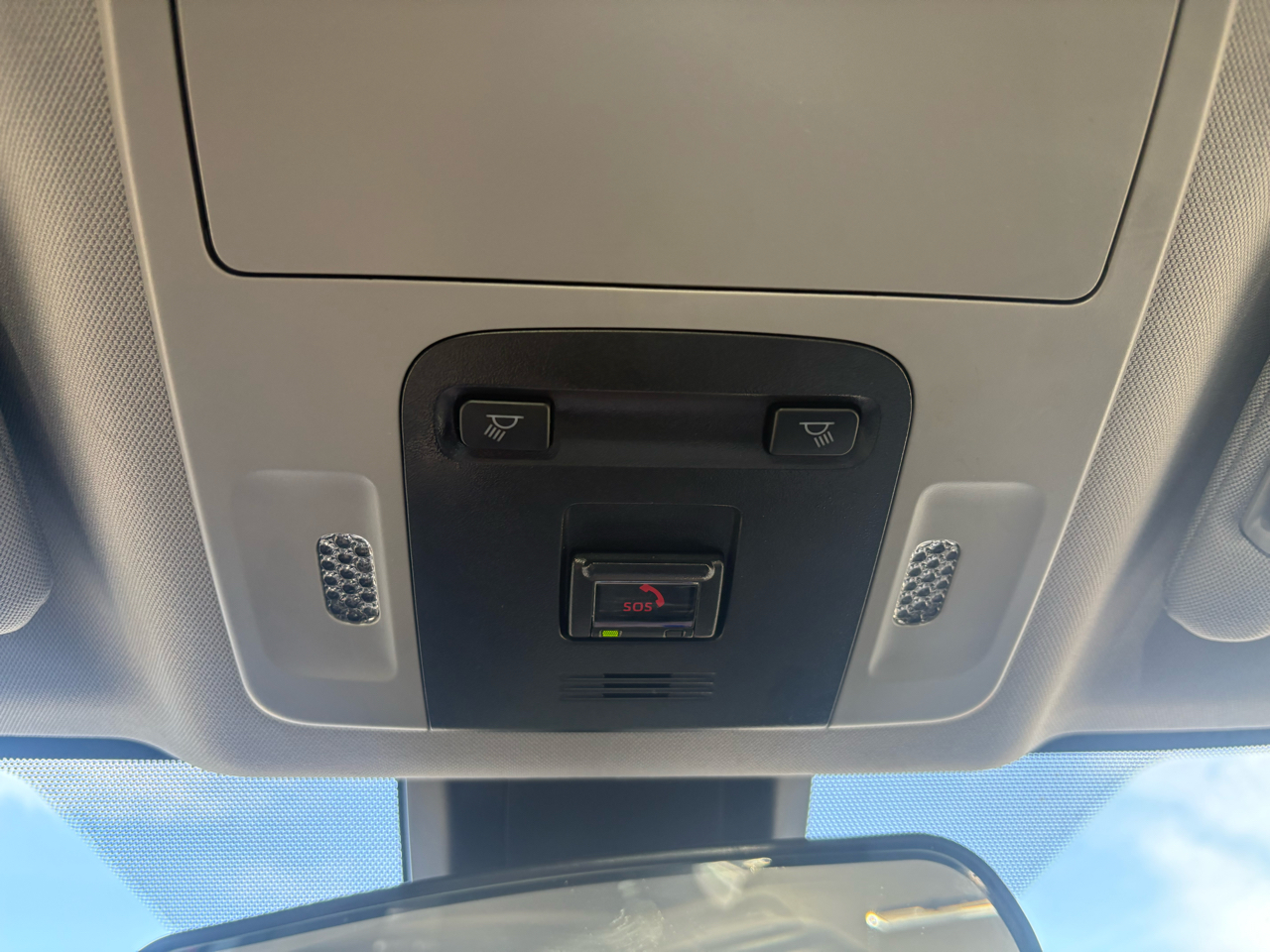 Toyota Camry SE Auto (Natl) 2024