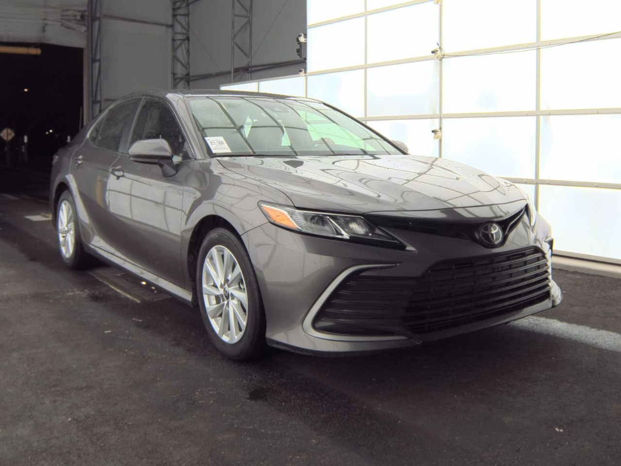 Toyota Camry LE Auto (Natl) 2024