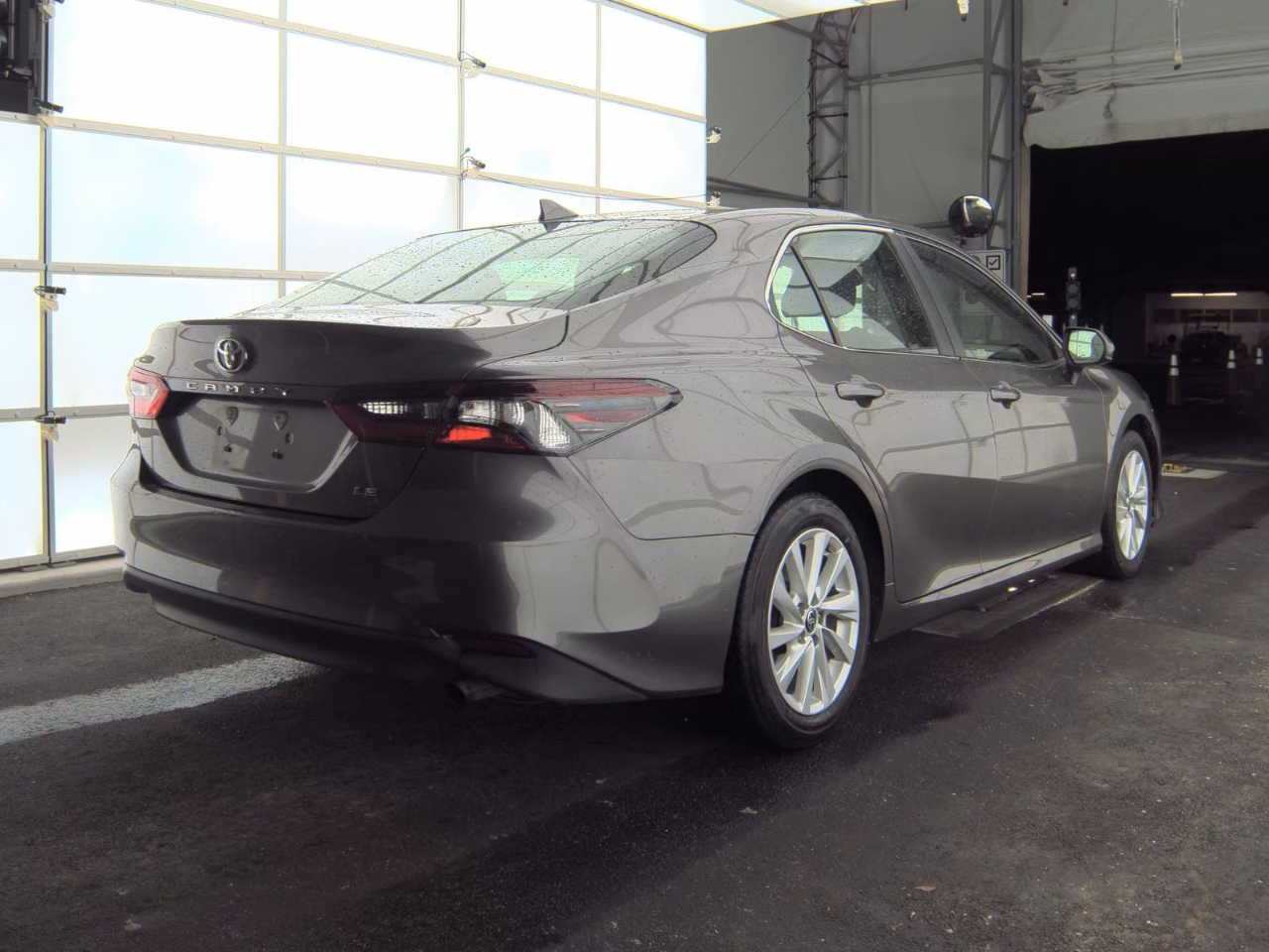 Toyota Camry LE Auto (Natl) 2024