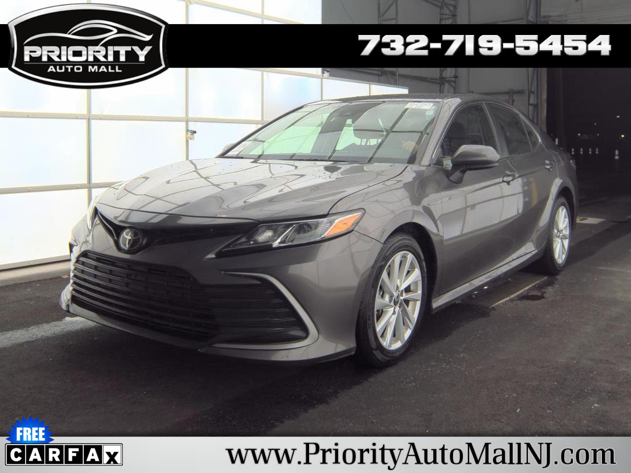 2024 Toyota Camry LE Auto (Natl)