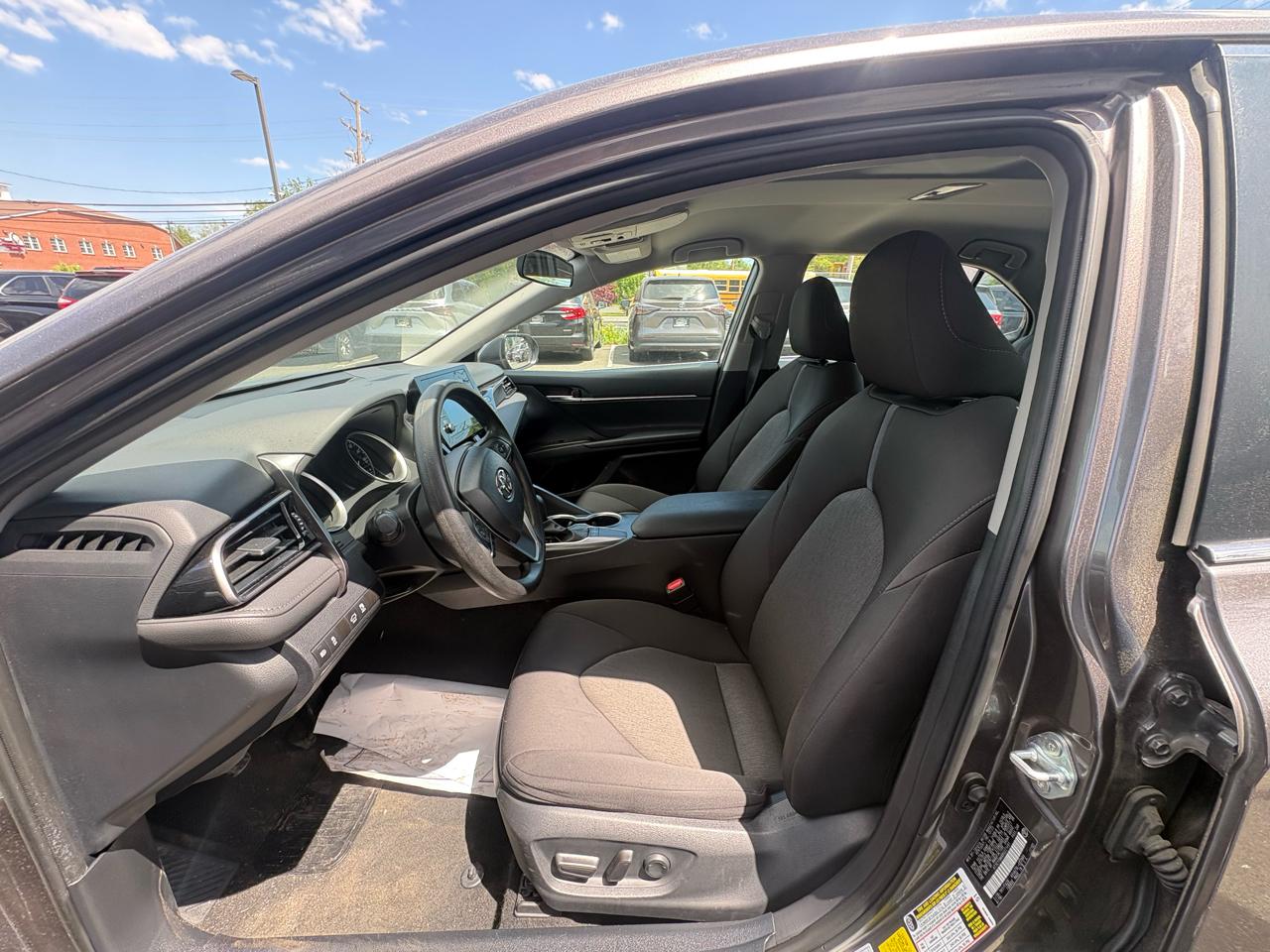 Toyota Camry LE Auto (Natl) 2024