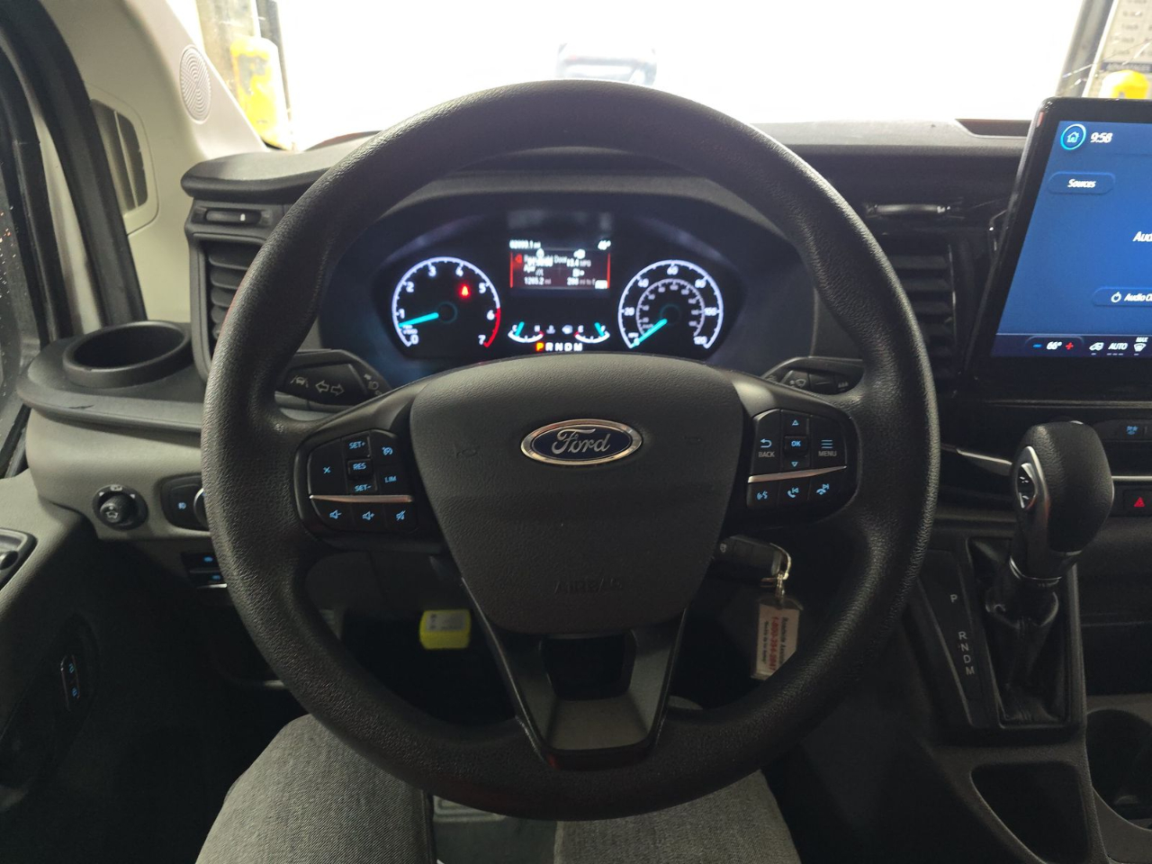 Ford Transit Passenger Wagon T-350 148" Low Roof XLT RWD 2023