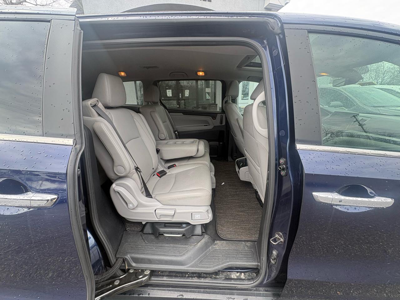 Honda Odyssey EX-L Auto 2024