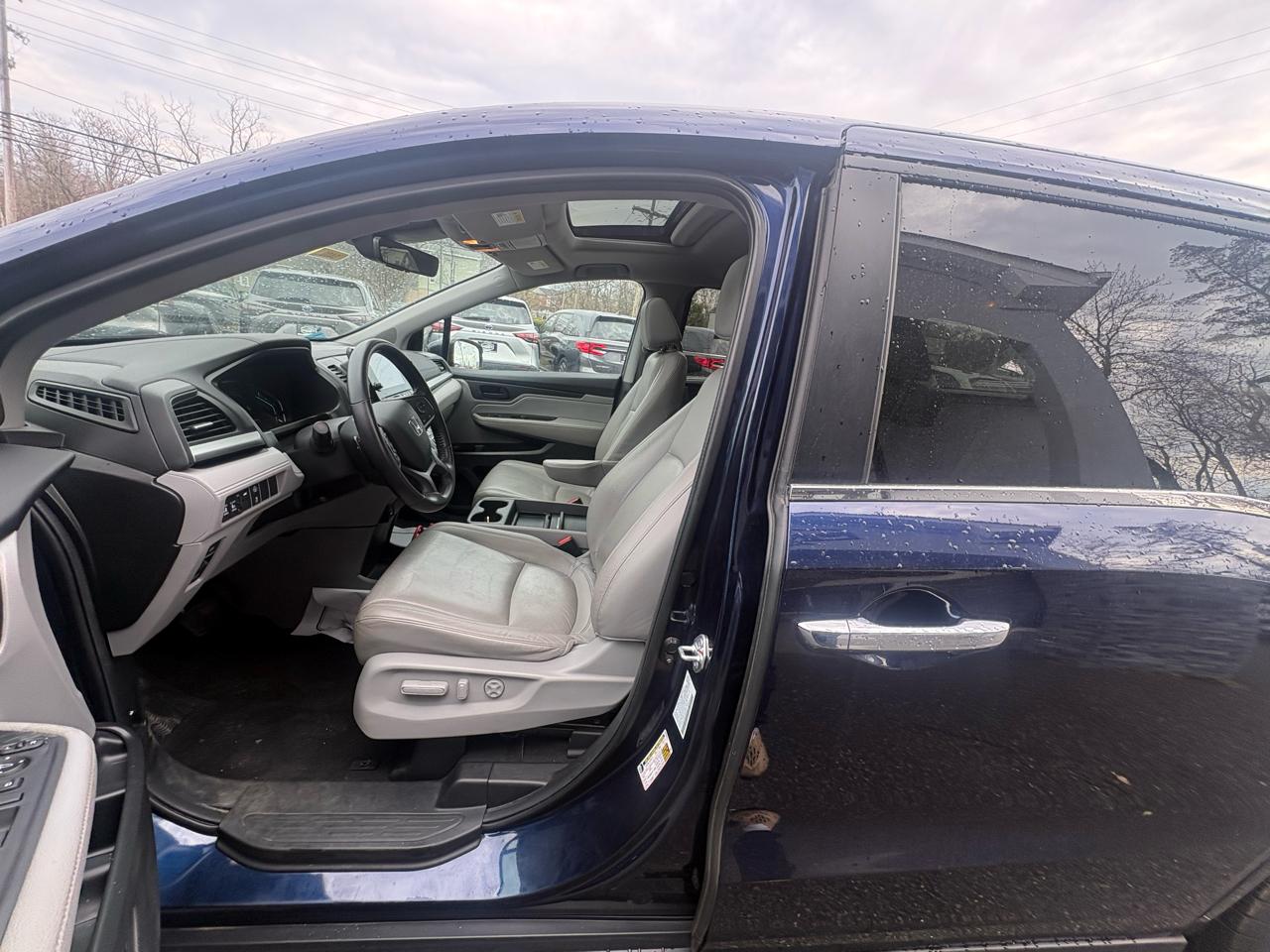 Honda Odyssey EX-L Auto 2024