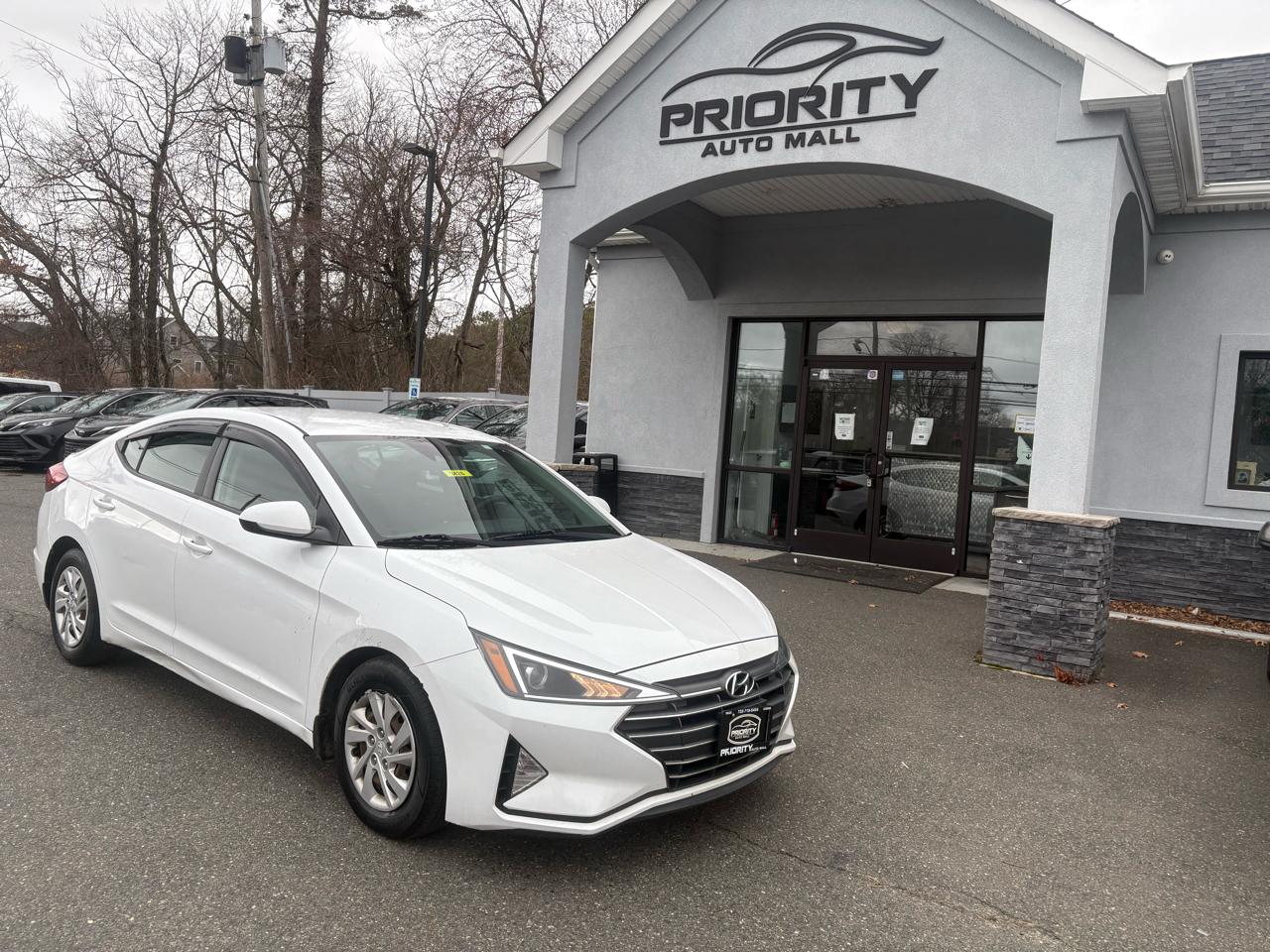 Hyundai Elantra SE Auto 2020