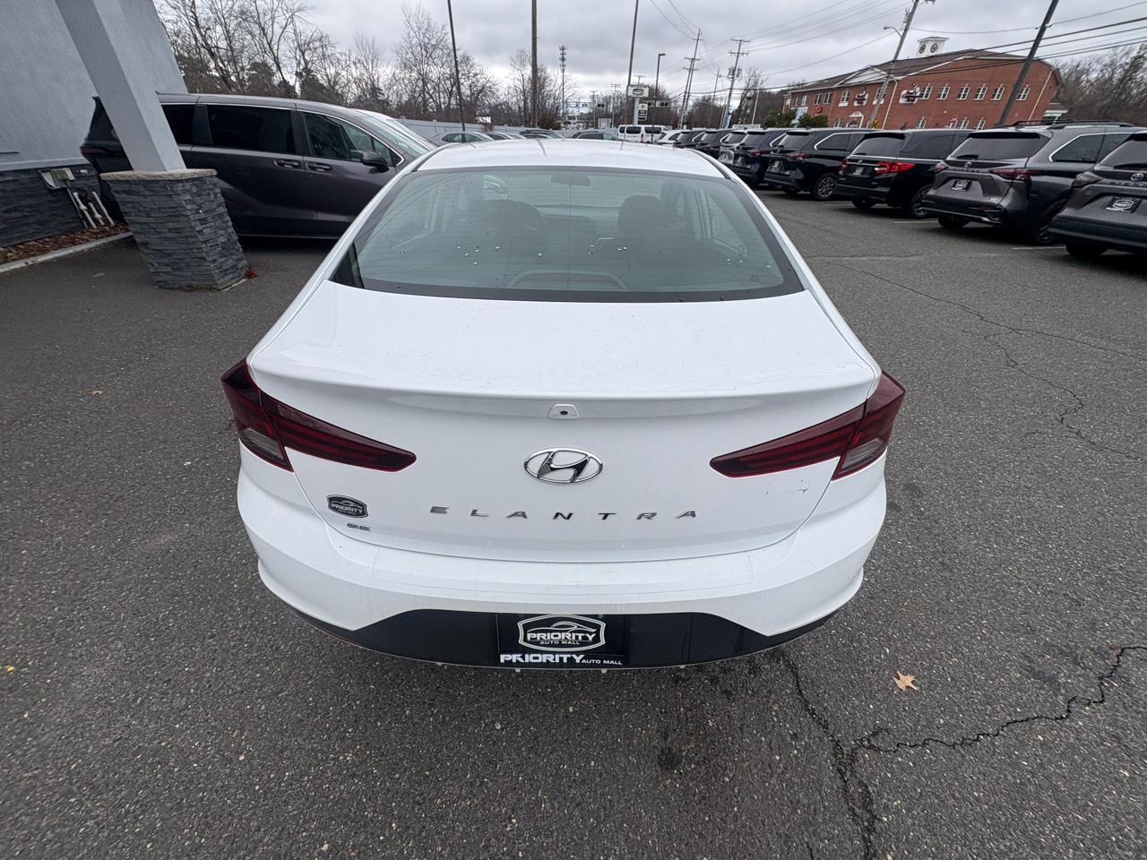 Hyundai Elantra SE Auto 2020