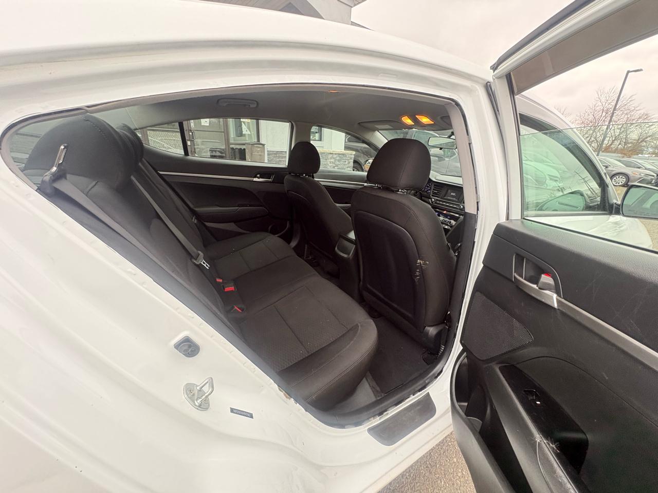 Hyundai Elantra SE Auto 2020