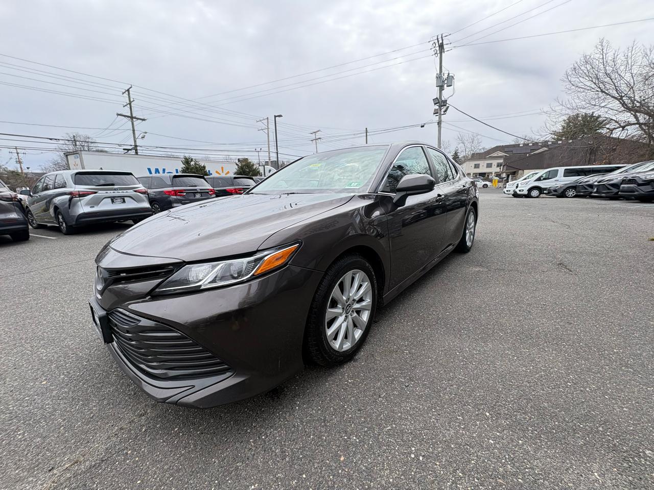 Toyota Camry SE 2023