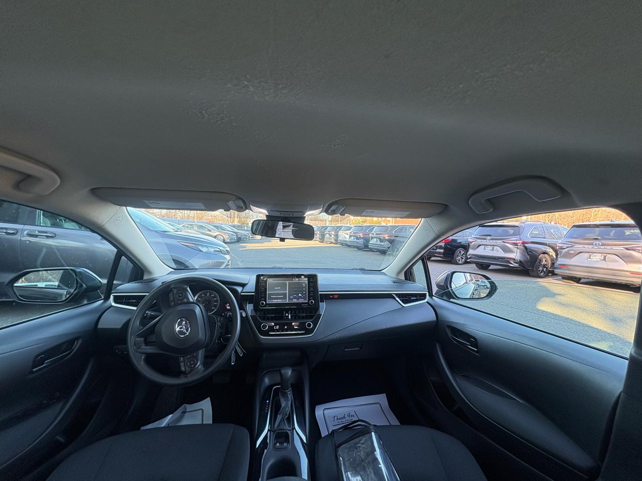 Toyota Corolla LE CVT (Natl) 2022