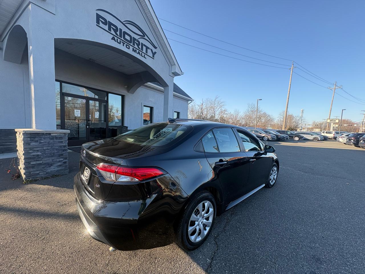 Toyota Corolla LE CVT (Natl) 2022