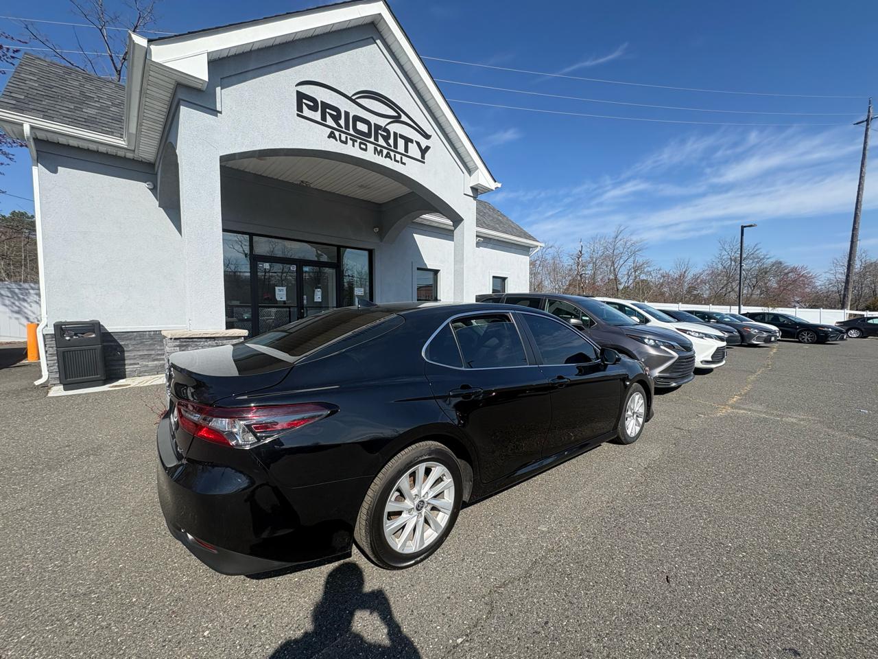 Toyota Camry LE Auto (Natl) 2024