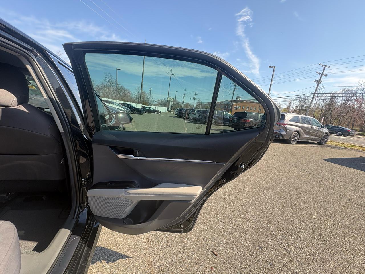 Toyota Camry LE Auto (Natl) 2024