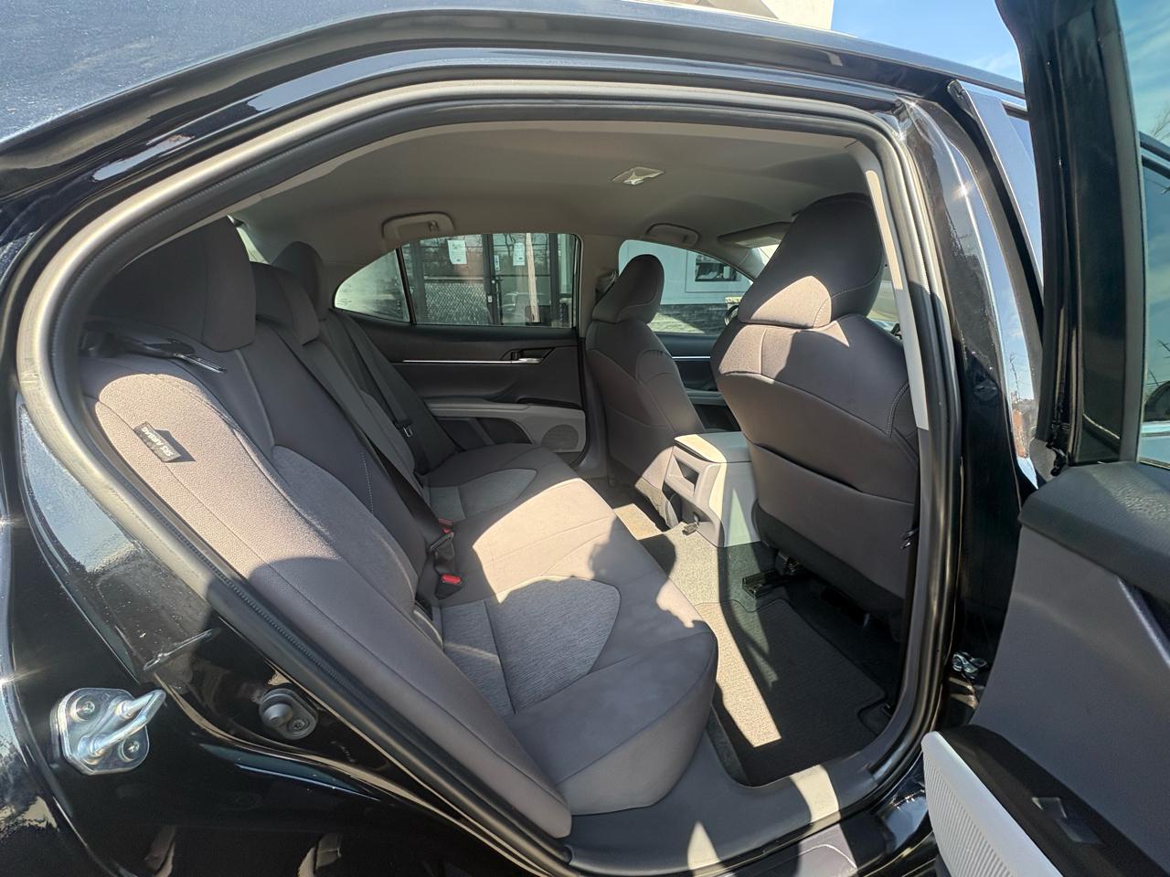 Toyota Camry LE Auto (Natl) 2024