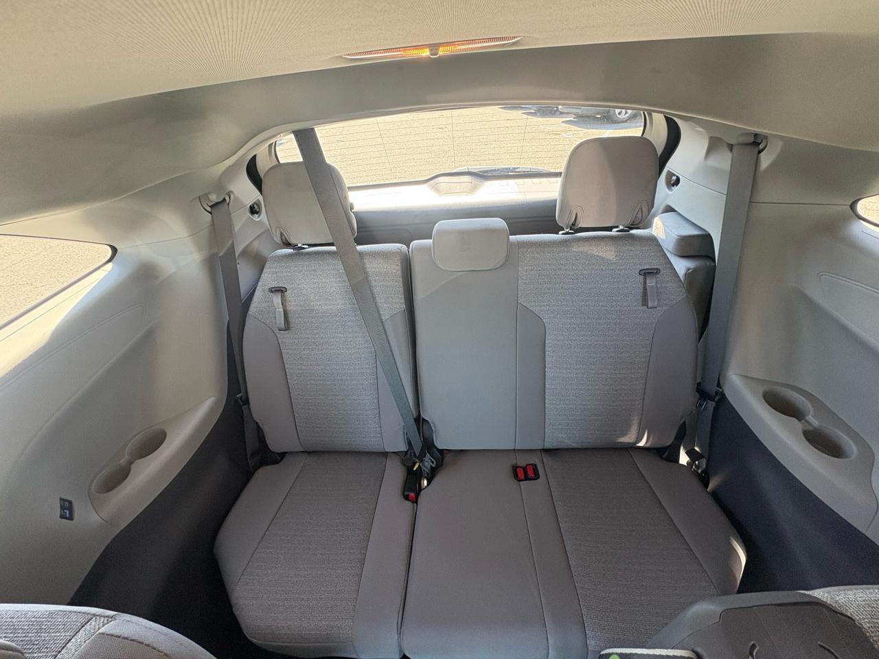 Toyota Sienna LE AWD 8-Passenger (Natl) 2023