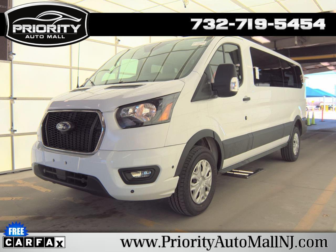 Ford Transit Passenger Wagon T-350 148" Low Roof XLT RWD 2024