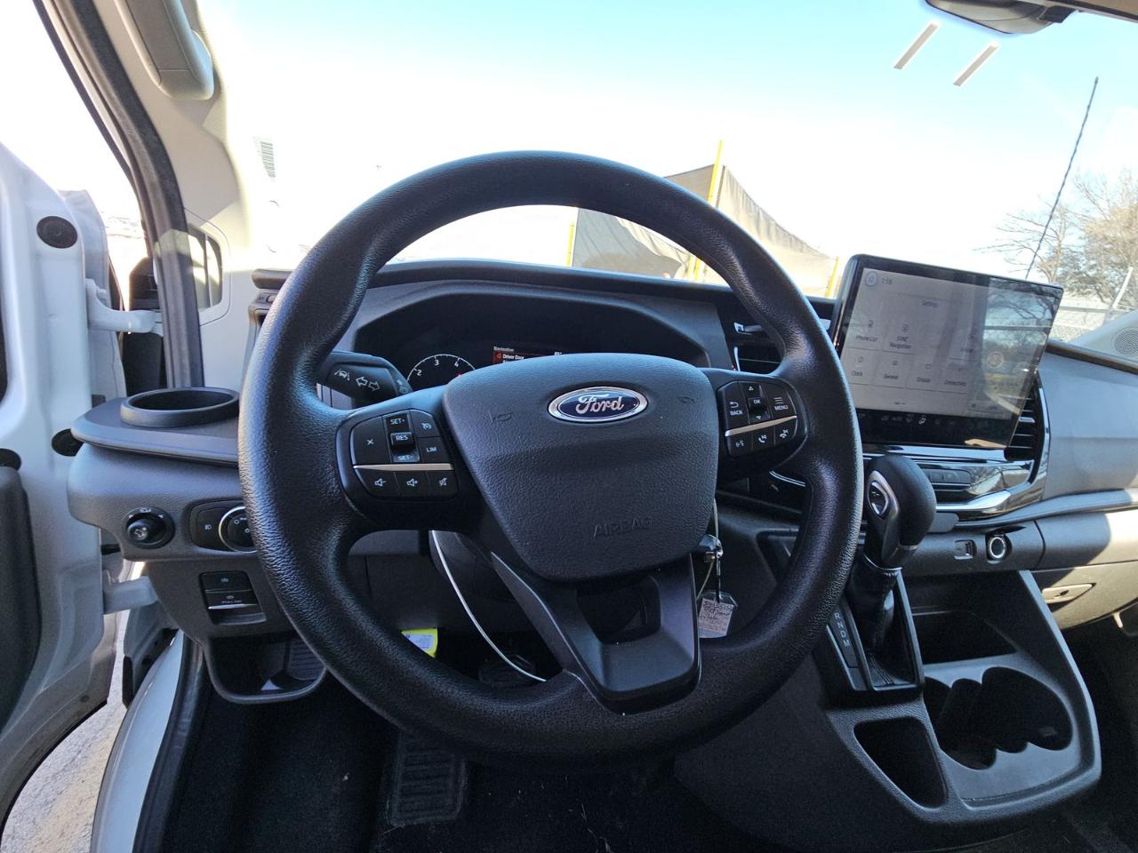 Ford Transit Passenger Wagon T-350 148" Low Roof XLT RWD 2024