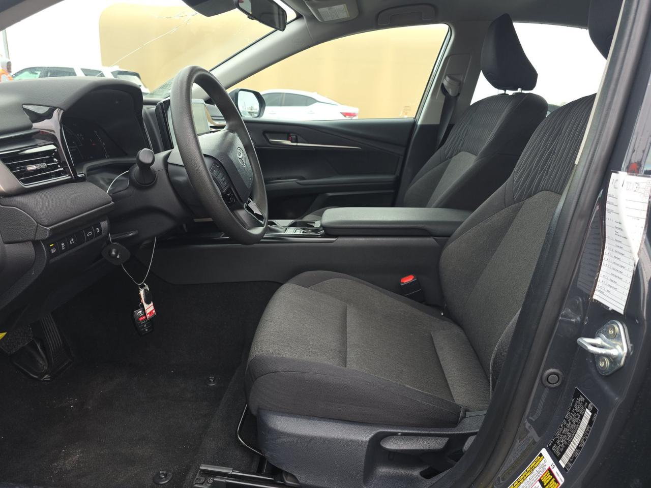 Toyota Camry LE 2025