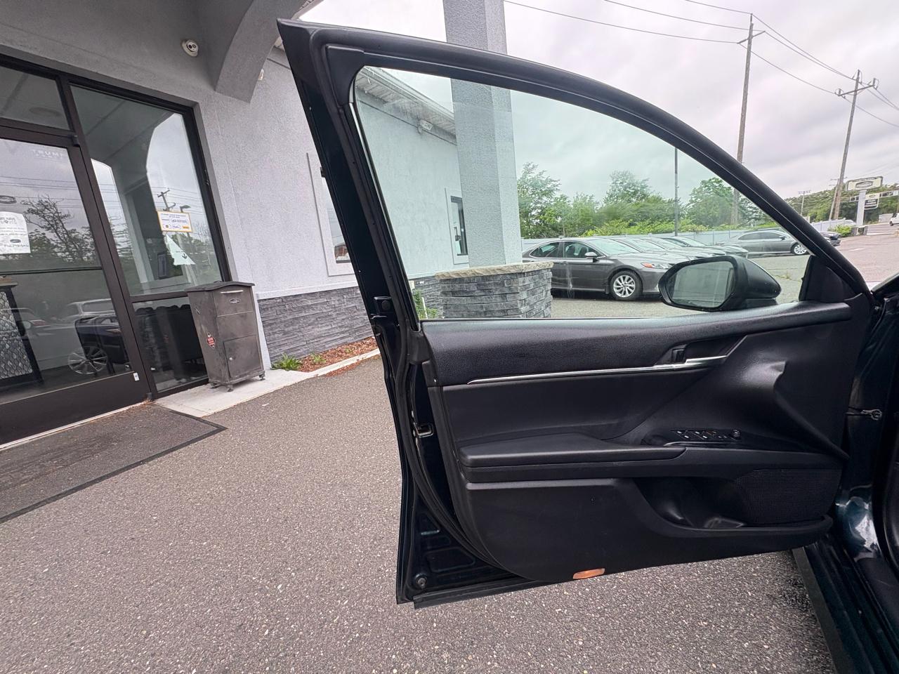 Toyota Camry LE 2018