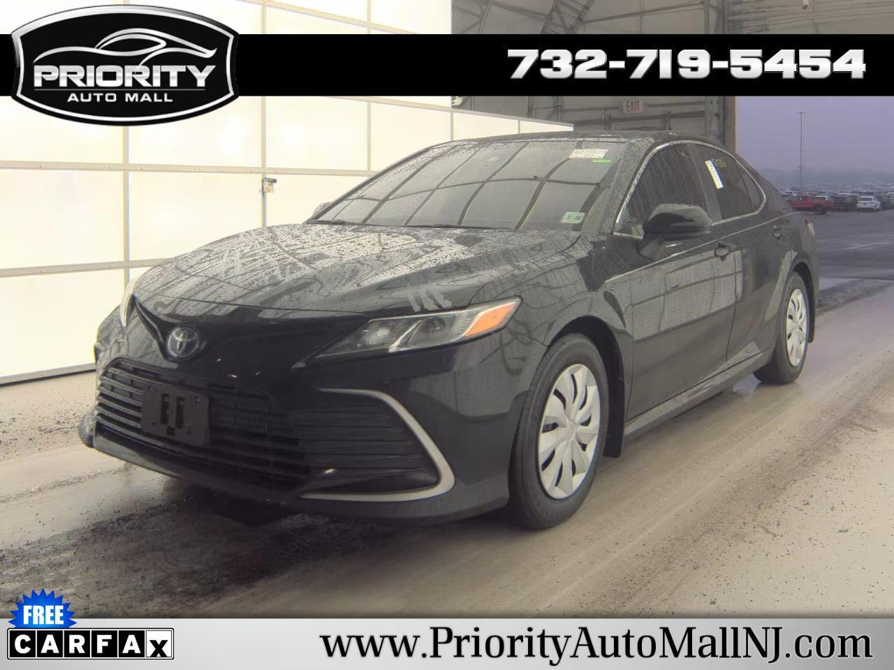 Toyota Camry LE 2023