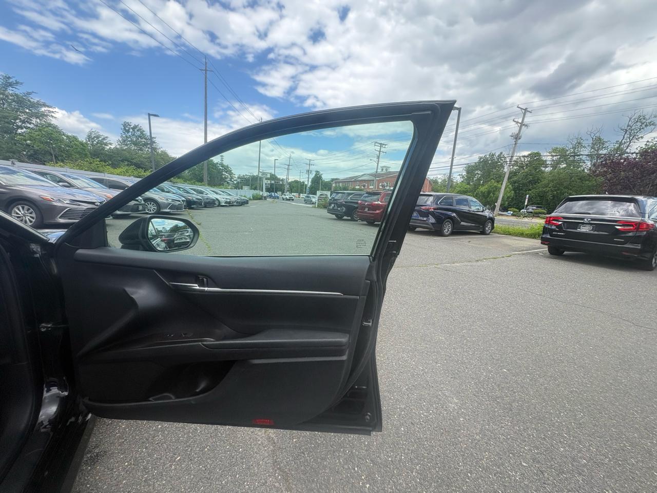 Toyota Camry LE 2023