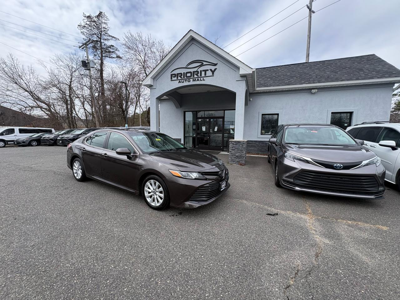 Toyota Camry LE 2018