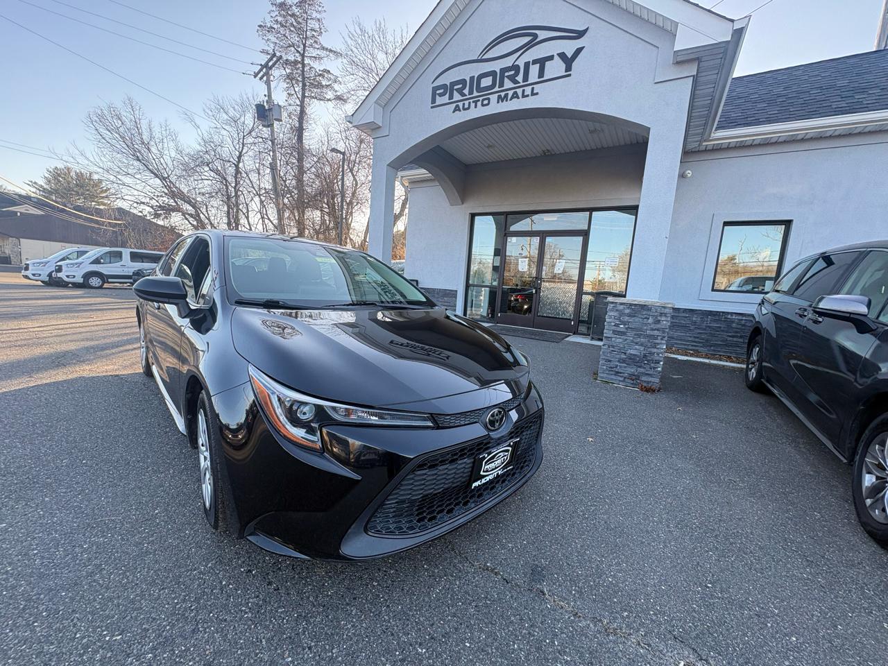 Toyota Corolla LE 2022