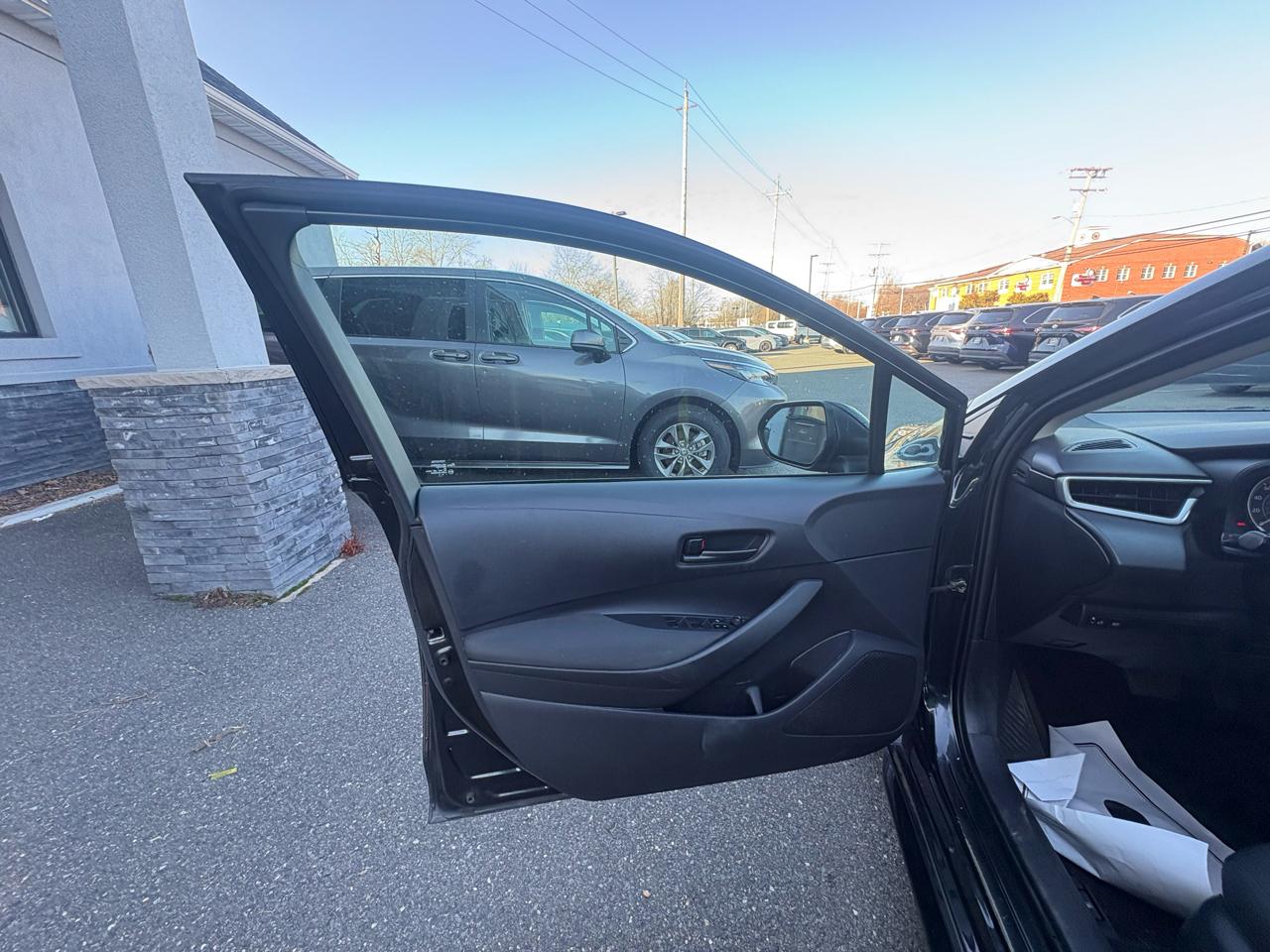 Toyota Corolla LE 2022