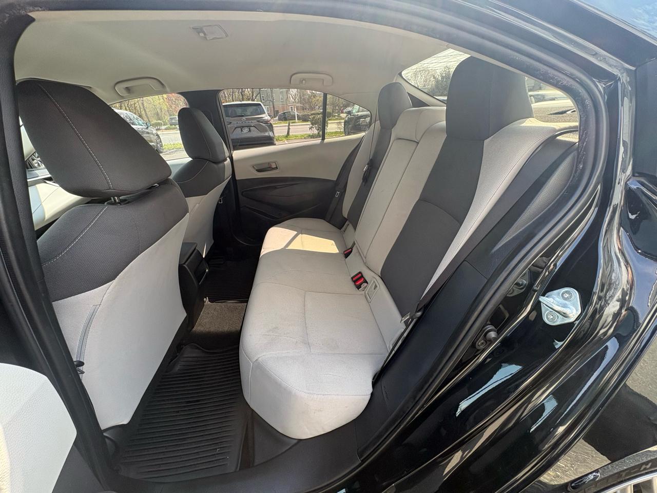 Toyota Corolla LE 2022