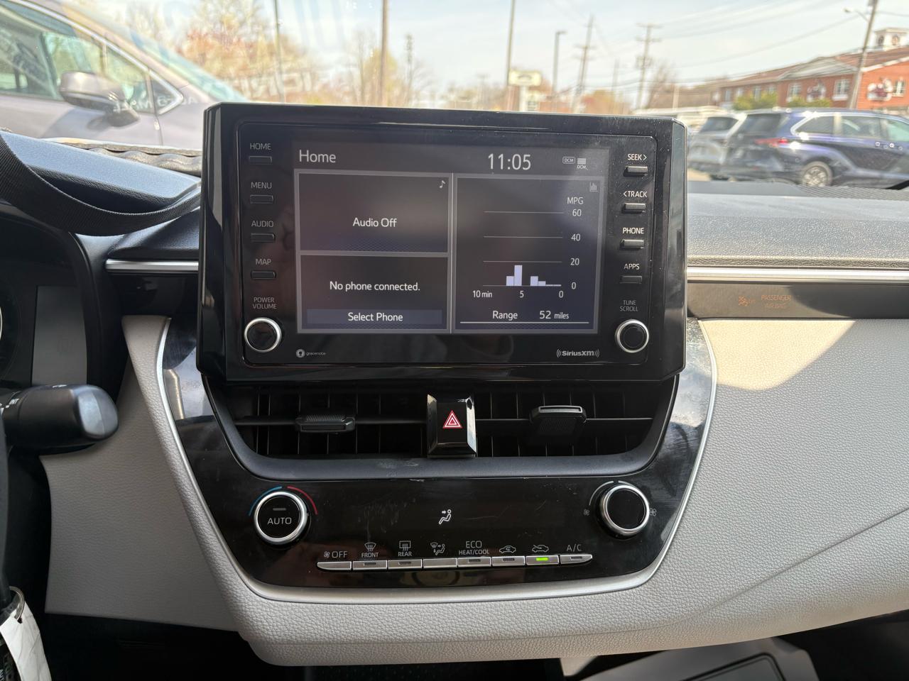 Toyota Corolla LE 2022