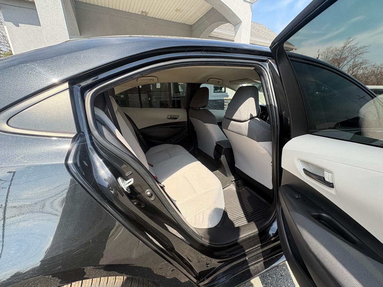 Toyota Corolla LE 2022