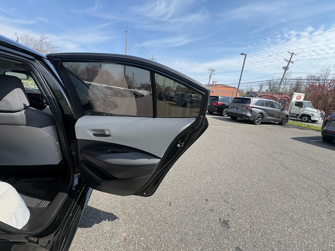 Toyota Corolla LE 2022