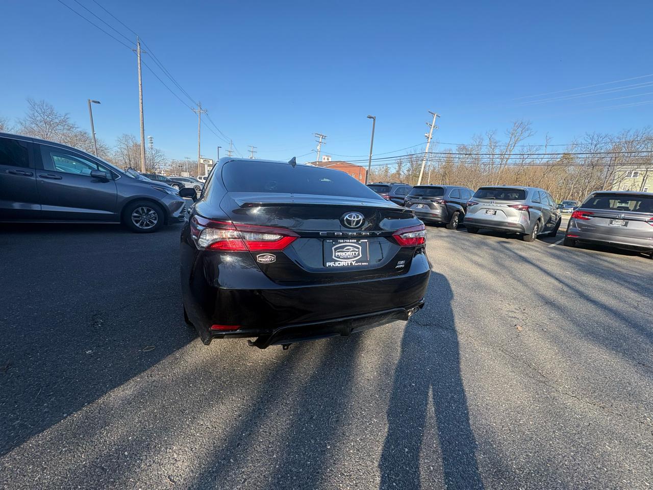Toyota Camry SE Auto AWD (Natl) 2021