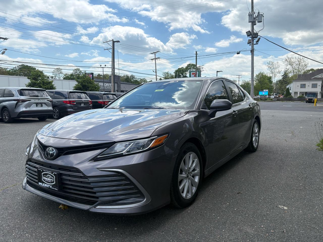 Toyota Camry LE Auto (Natl) 2023
