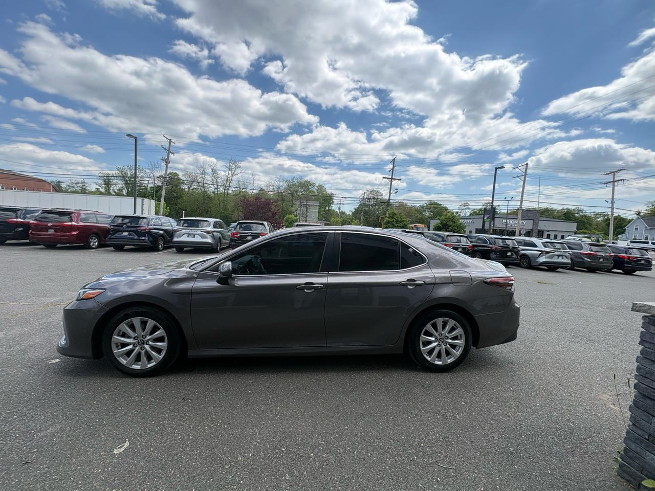 Toyota Camry LE Auto (Natl) 2023