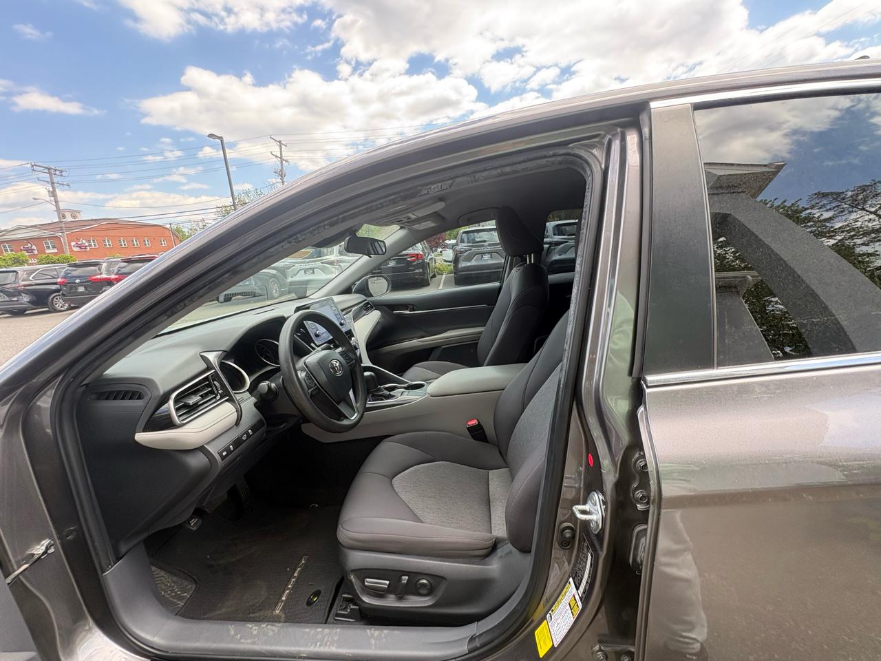 Toyota Camry LE Auto (Natl) 2023