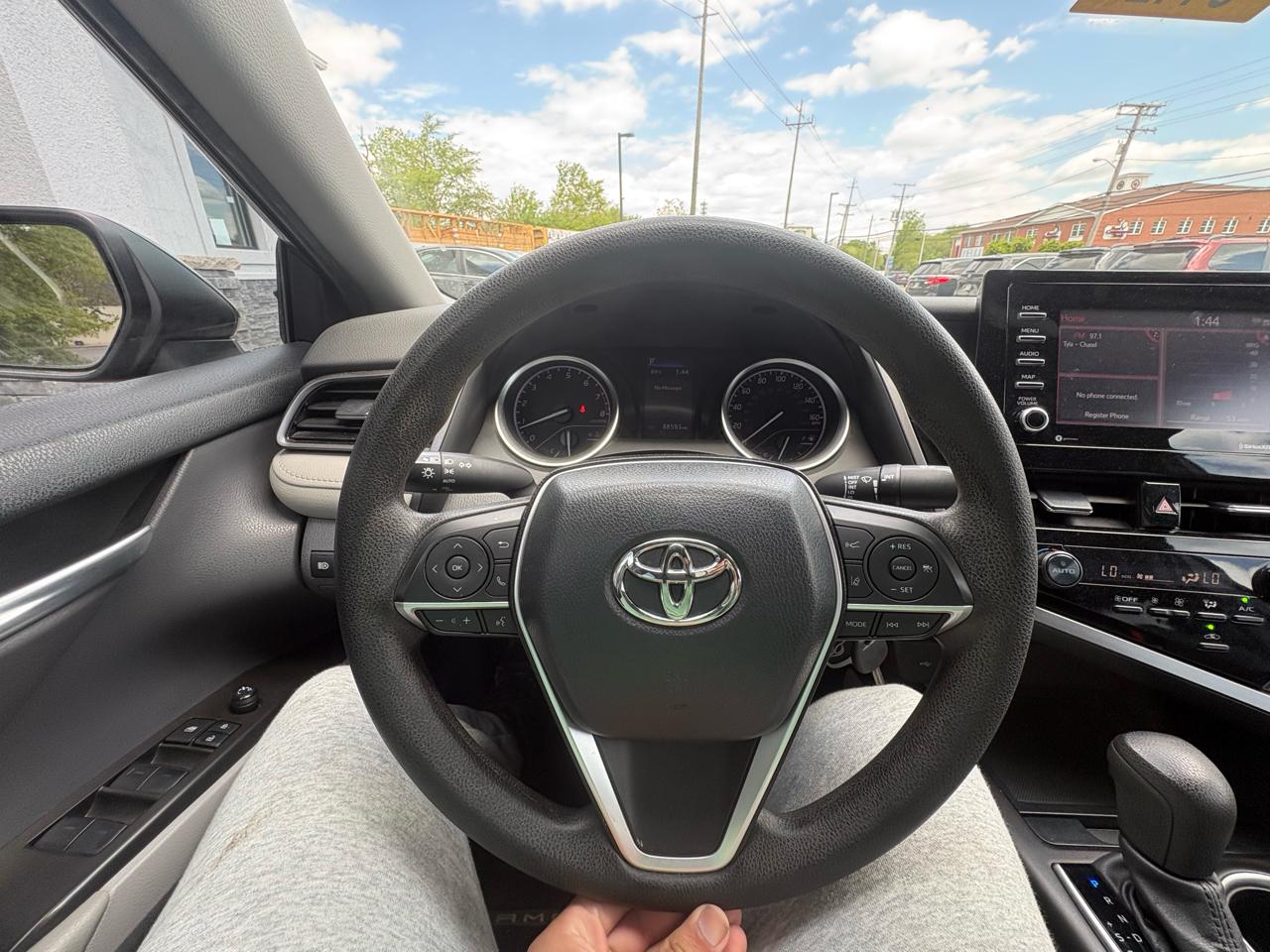 Toyota Camry LE Auto (Natl) 2023