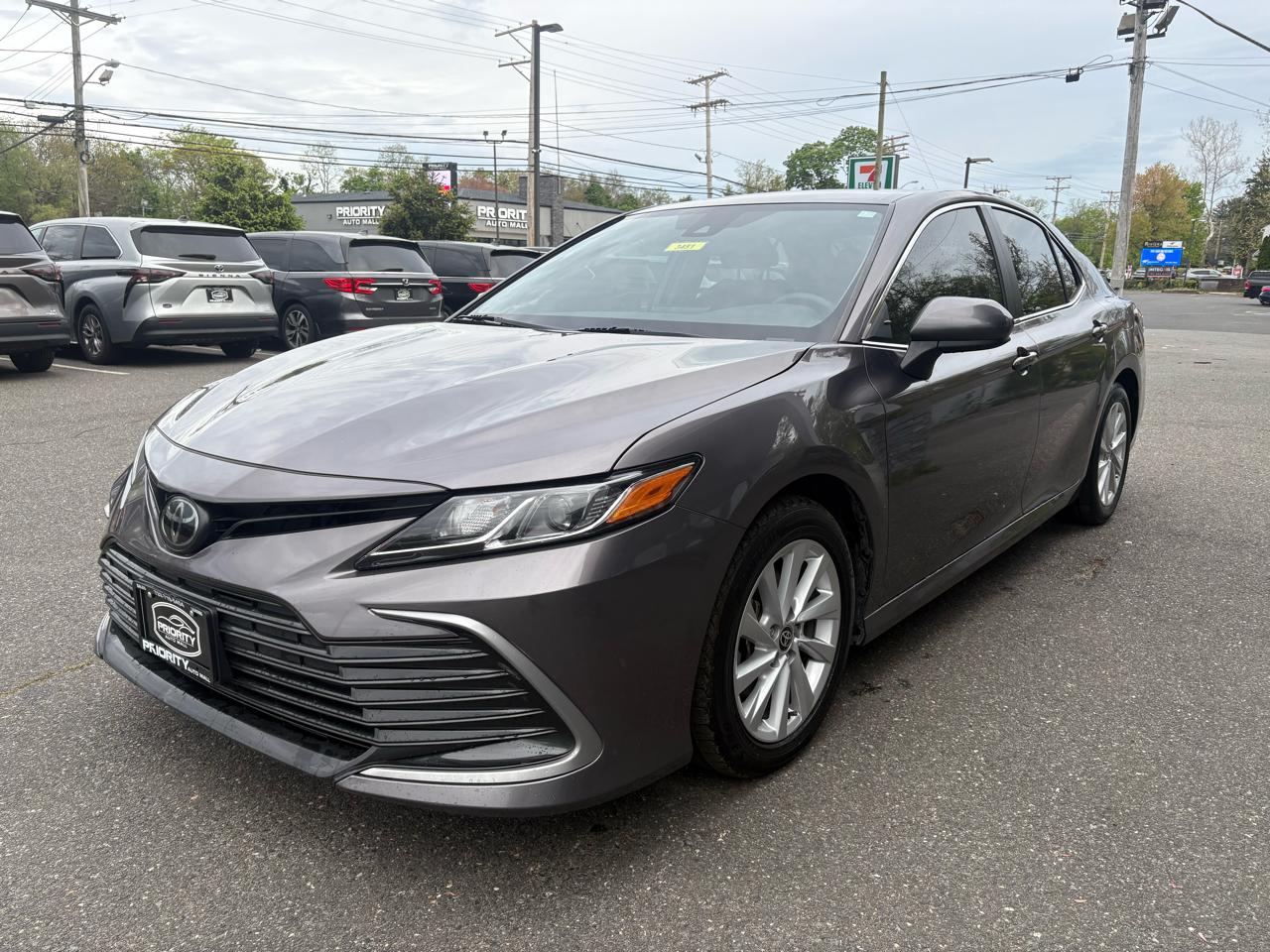 Toyota Camry LE Auto (Natl) 2023