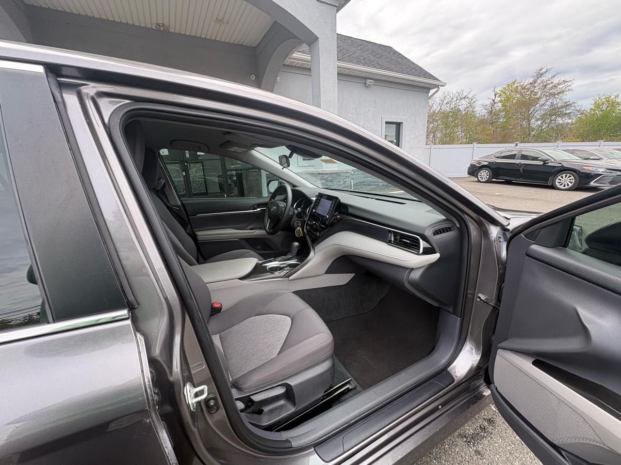 Toyota Camry LE Auto (Natl) 2023