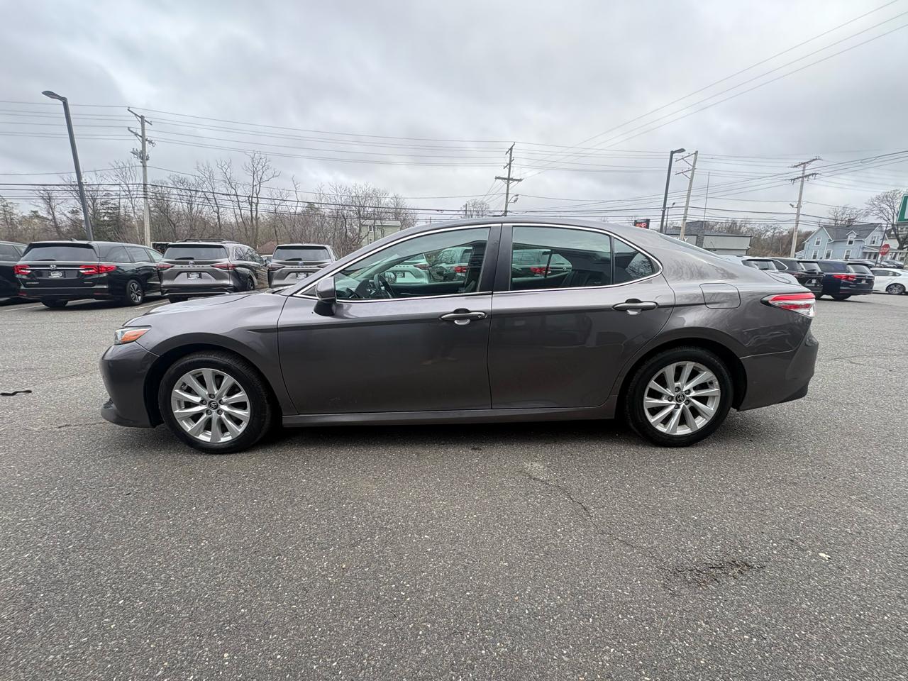 Toyota Camry XLE Auto (Natl) 2018