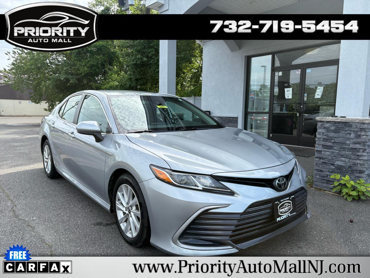 Toyota Camry LE Auto (Natl) 2023