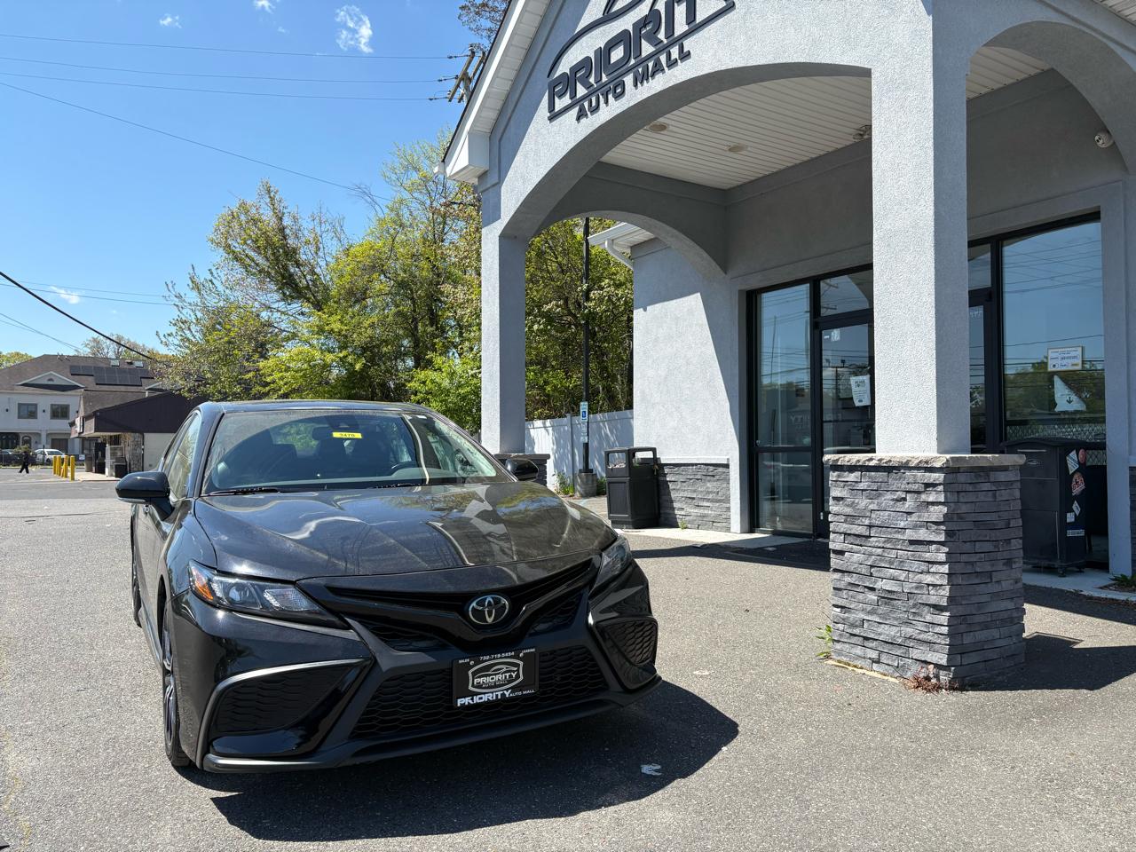 Toyota Camry SE Auto (Natl) 2023