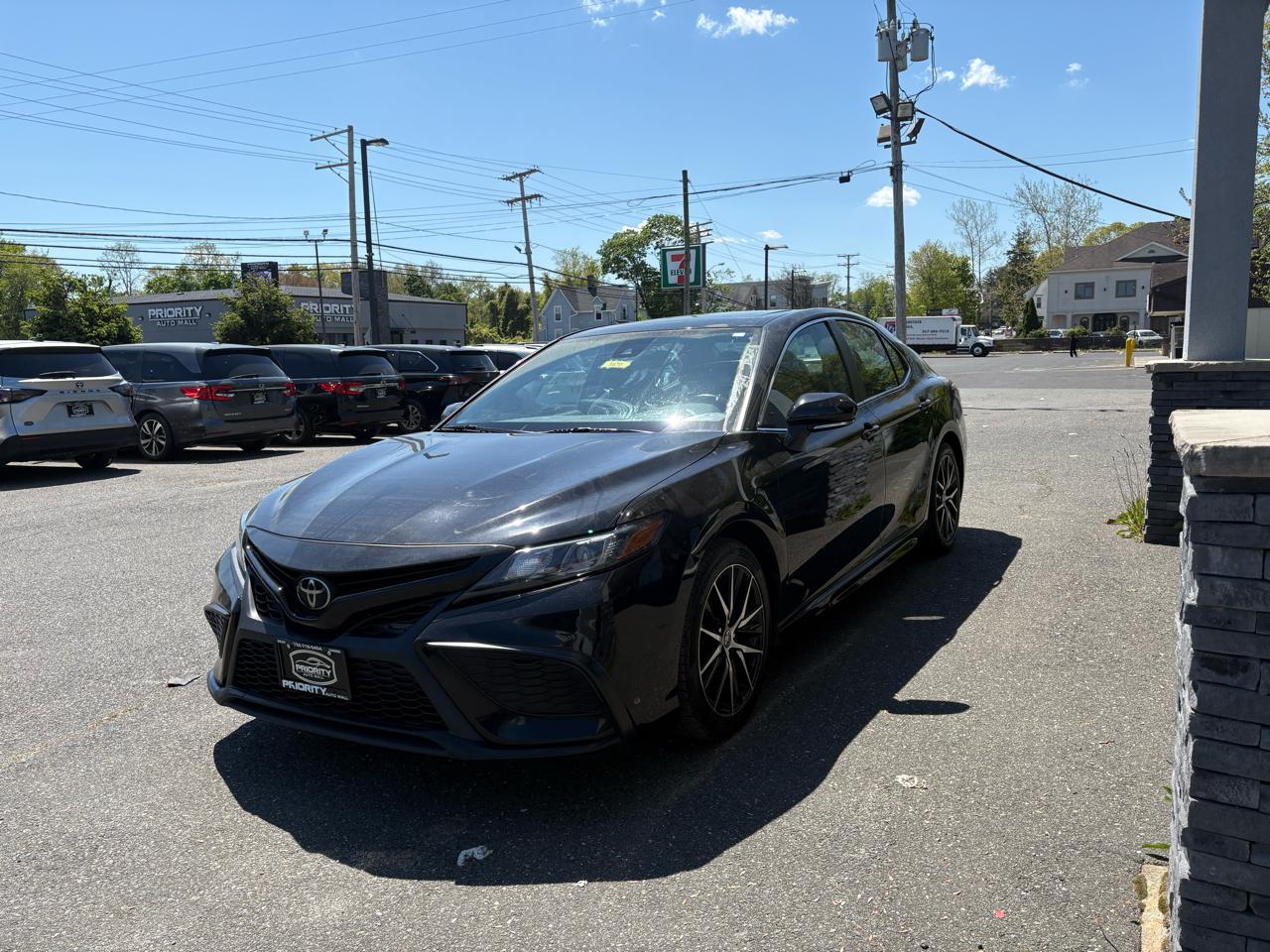 Toyota Camry SE Auto (Natl) 2023