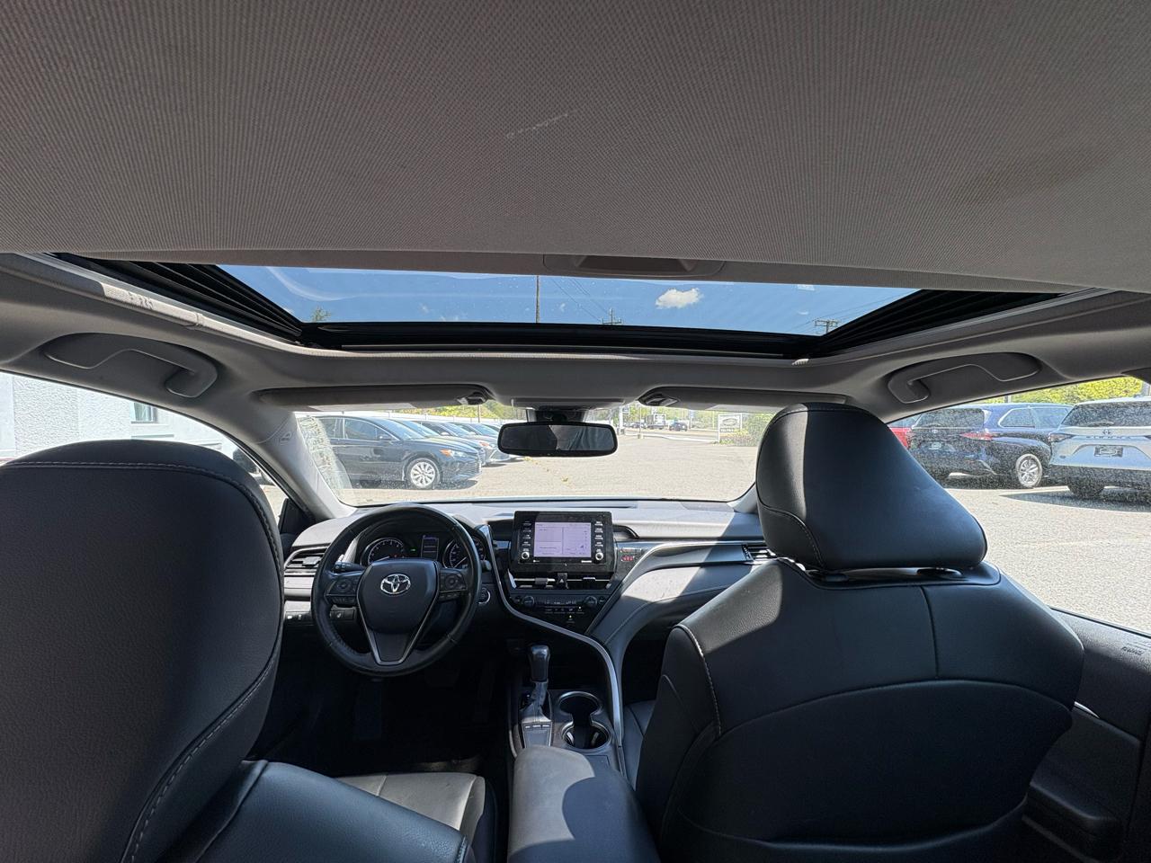 Toyota Camry SE Auto (Natl) 2023