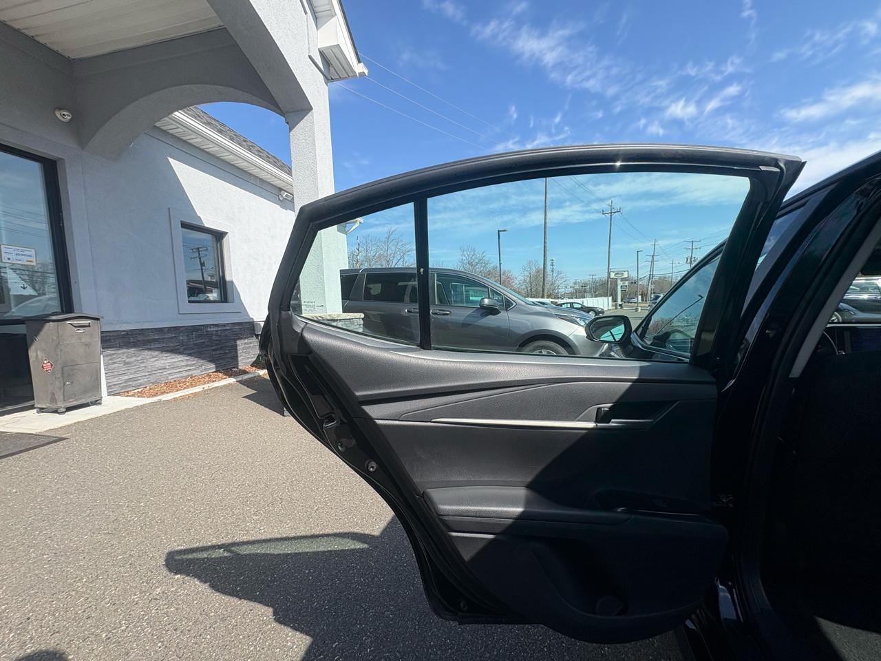 Toyota Camry LE 2025