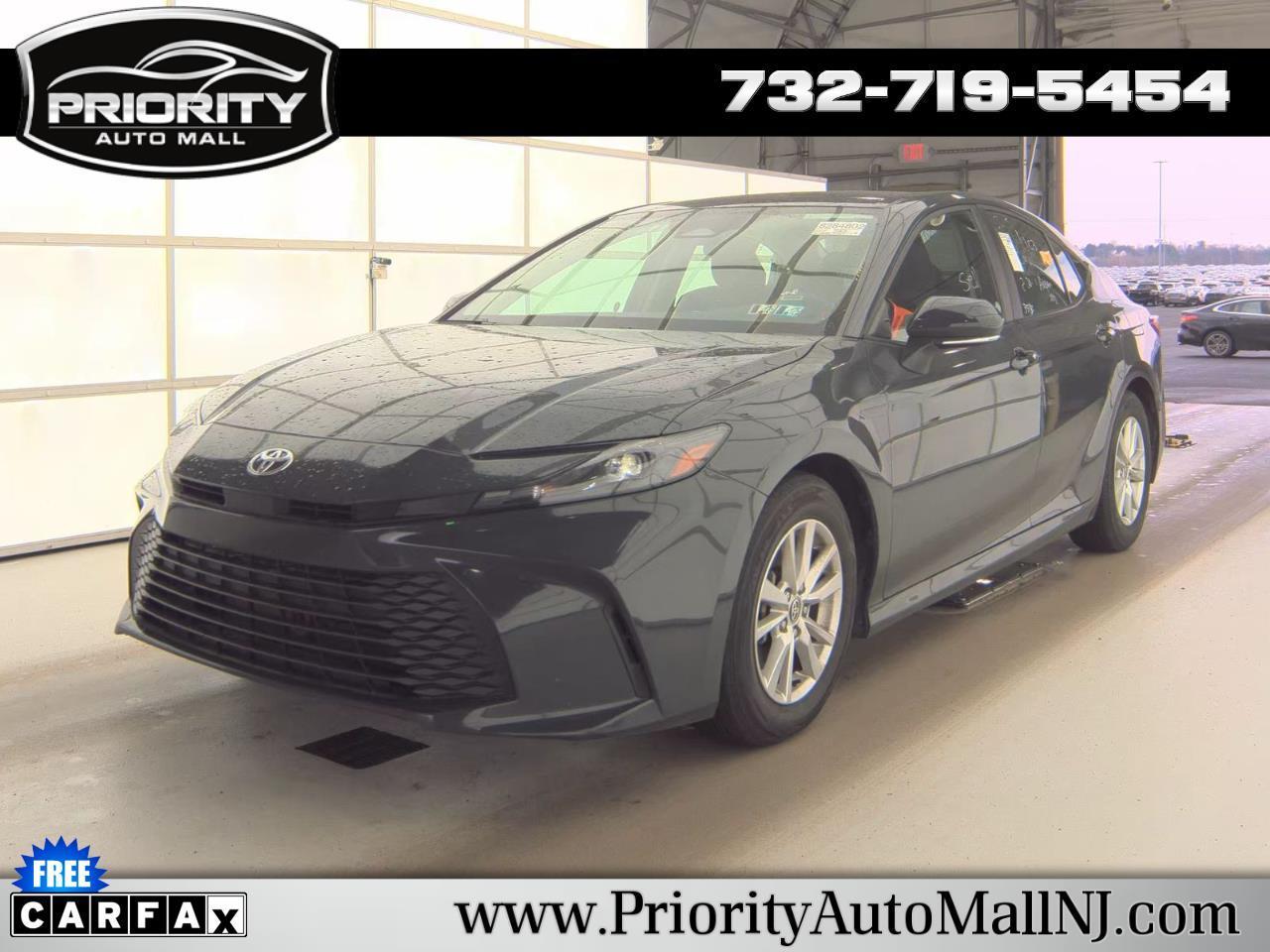 Toyota Camry LE 2025