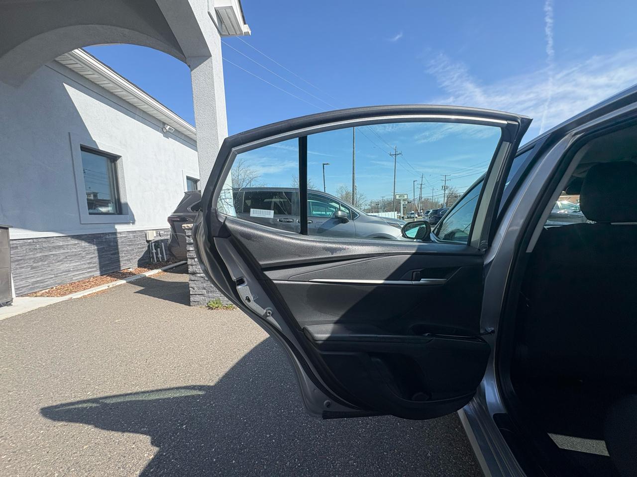 Toyota Camry LE 2025