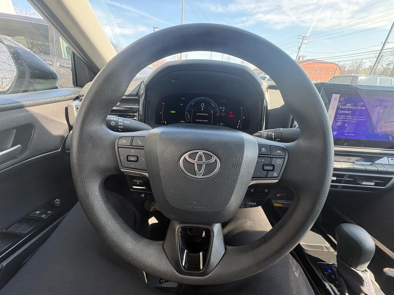 Toyota Camry LE 2025